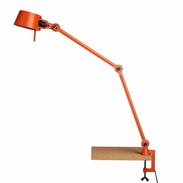 Tonone Bolt Dobbelt Arm med Klemme Striking Orange – bordlampe — produktfoto