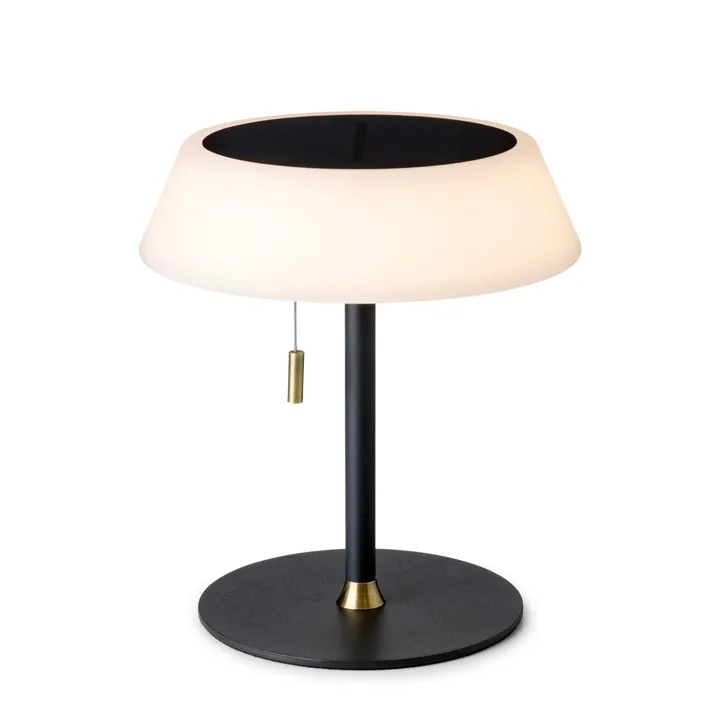 Halo Design Solar Sort – transportabel bordlampe — produktfoto