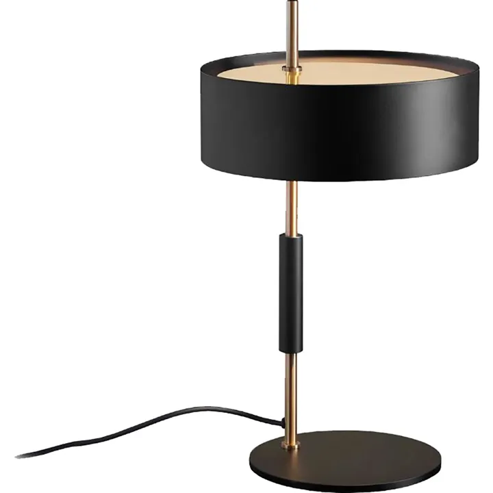 Oluce 1953 Sort/Satin Guld – bordlampe — produktfoto