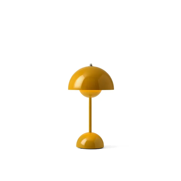 &Tradition Flowerpot VP9 Sennepsgul – transportabel bordlampe — produktfoto
