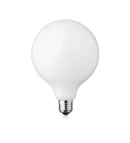 Design By Us Globe Milky LED pære, Ø125 – pære — produktfoto