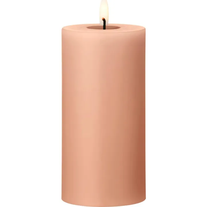 ester & erik LED bloklys, rosa, 15 cm – LED-stearinlys — produktfoto