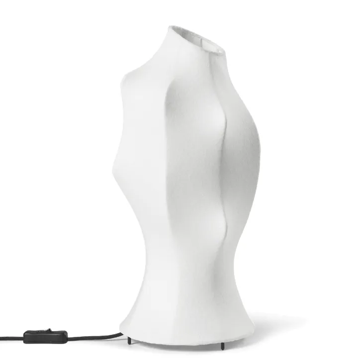 Ferm Living Dae Hvid – bordlampe — produktfoto