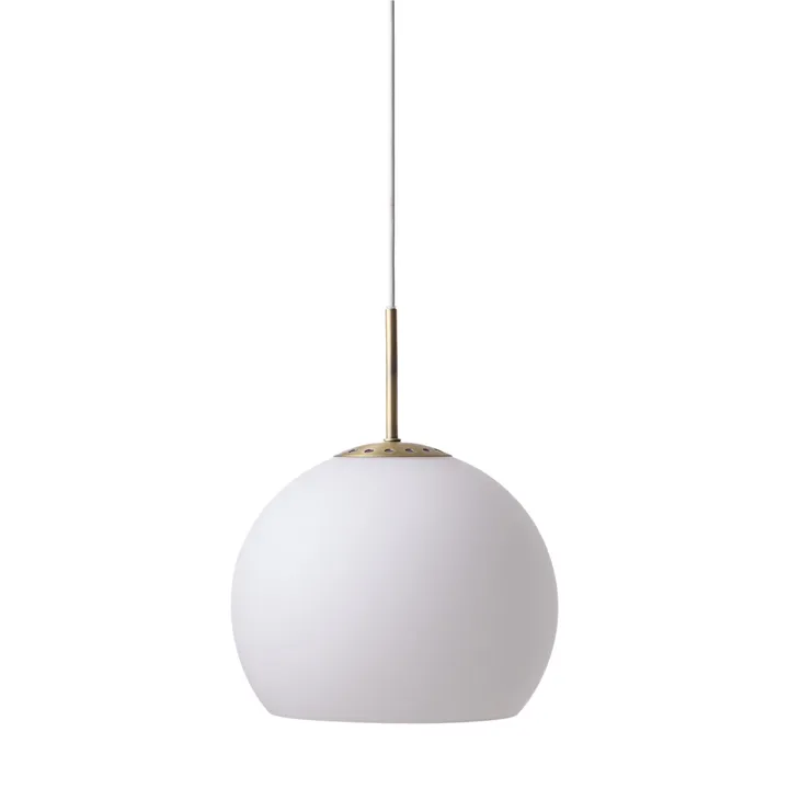 Frandsen Ball Ø25 Opal Hvid – pendel — produktfoto