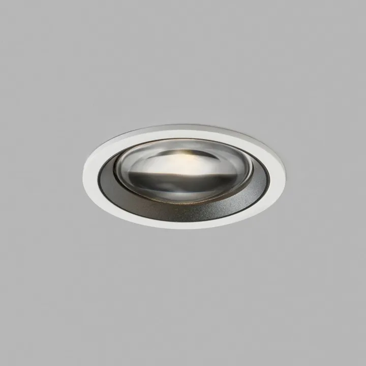 LIGHT-POINT Optic In 1 Spot Hvid 2700K – spot — produktfoto