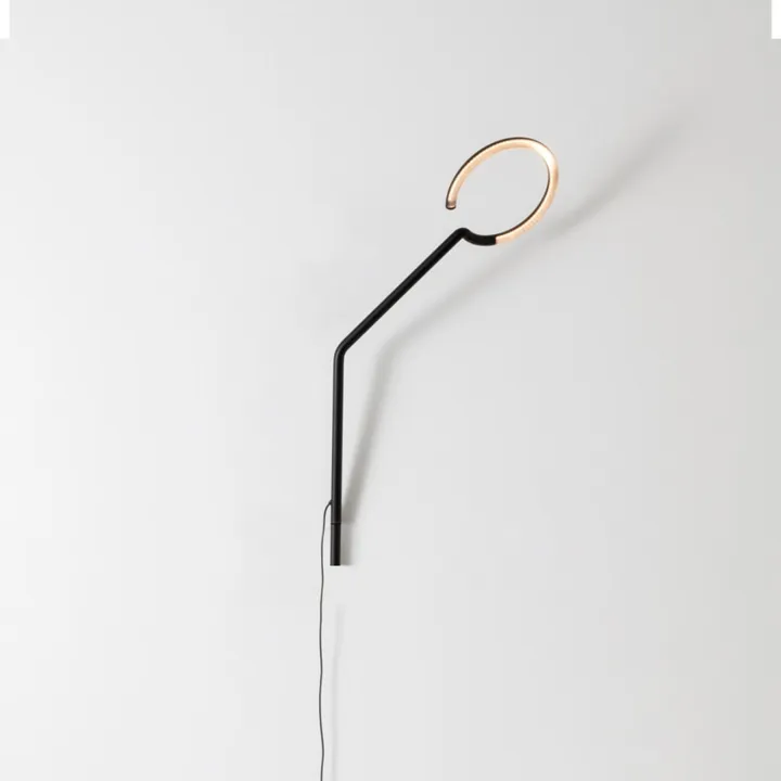 Artemide Vine Light Sort – væglampe — produktfoto