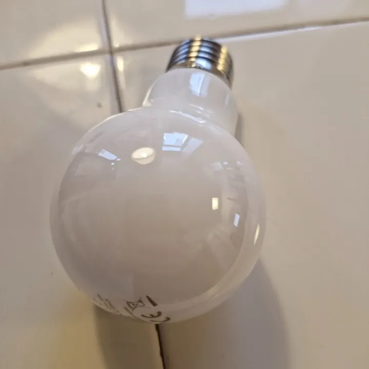 GN Diolux Norma75 E27 8W LED 3000K 3-trins dæmp – pære — produktfoto