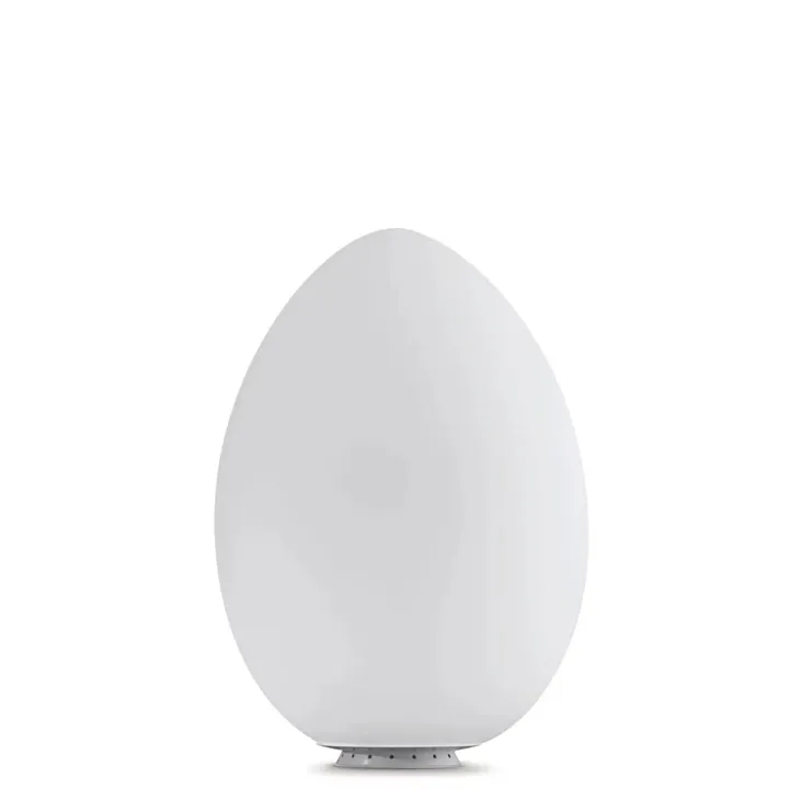 FontanaArte Uovo Transportabel Lille Lampe Hvid – transportabel bordlampe — produktfoto