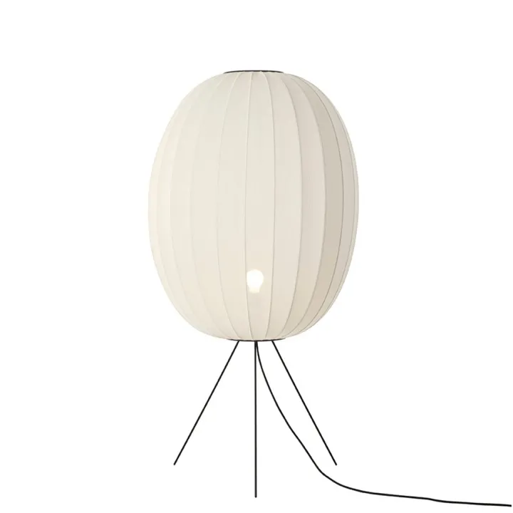 Made By Hand Knit-Wit 65 High Oval Medium Hvid – gulvlampe — produktfoto