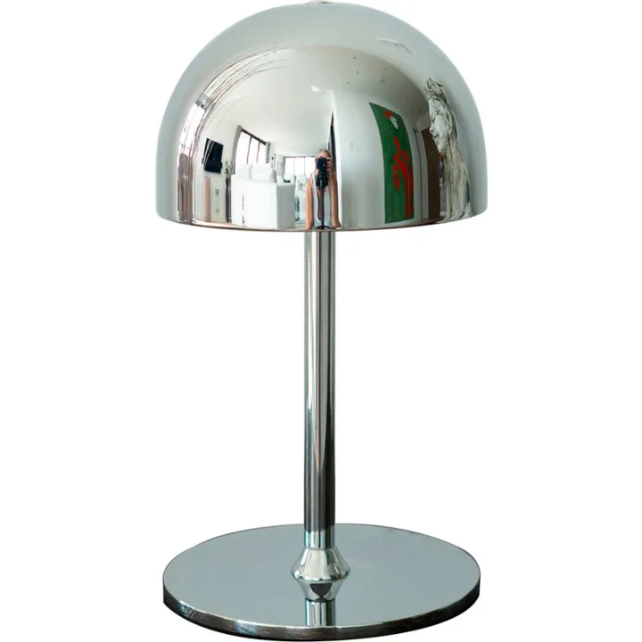 Sirius Tim genopladelig , krom, 22 cm – bordlampe — produktfoto
