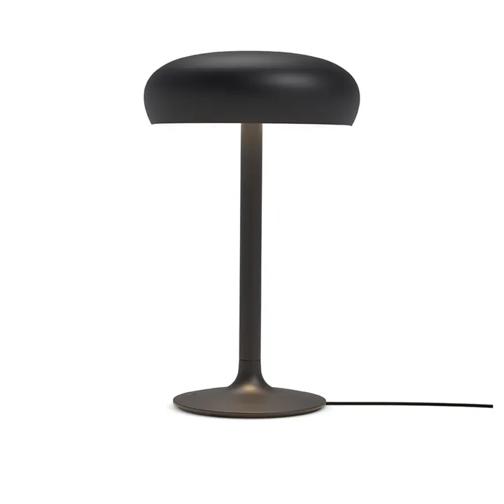 Please wait to be seated Emendo H39 Sort – bordlampe — produktfoto