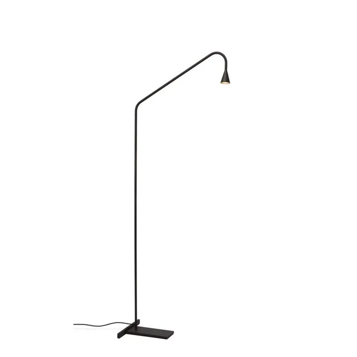 Trizo21 Trizo 21 Austere Sort – gulvlampe — produktfoto