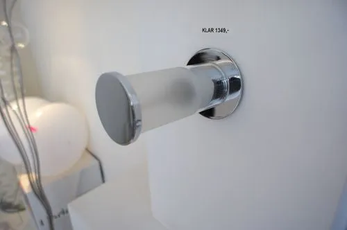 Klar (outlet) – væglampe — produktfoto