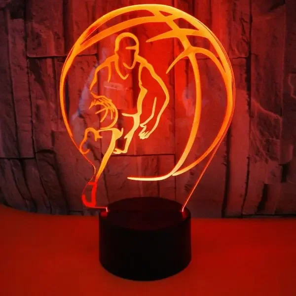 Basket 3D lampe. Lysende basketballspiller. Farveskift mellem 7 farver. – dekorationslys — produktfoto