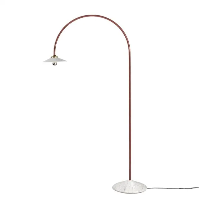 Valerie Objects Valerie Object Standing Lamp N°1 Menie Red/Marmor – gulvlampe — produktfoto