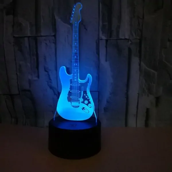 Guitar 3D lampe. Farveskift mellem 7 farver. – dekorationslys — produktfoto