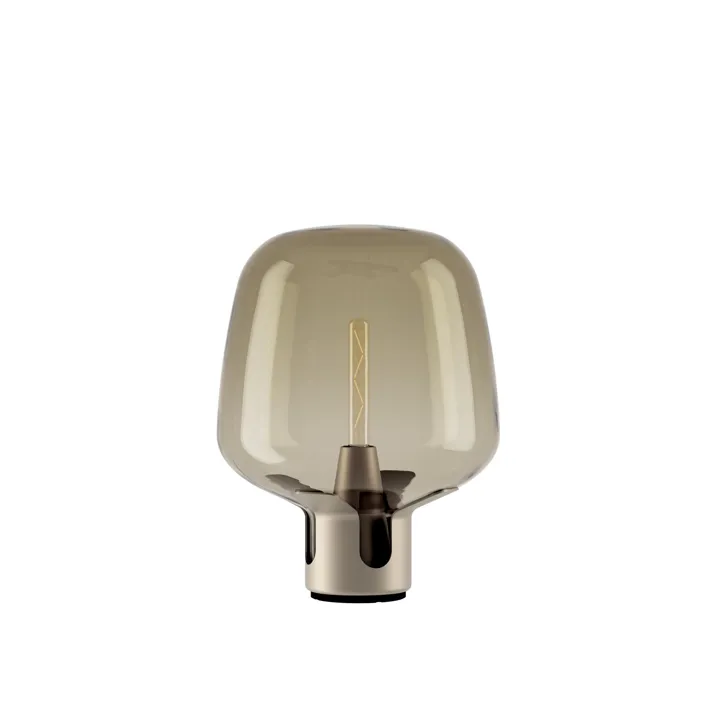 Lodes Flar Medium Champagne/Honning – bordlampe — produktfoto