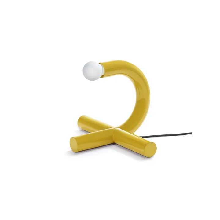 Valerie Objects La Tre Gul – bordlampe — produktfoto