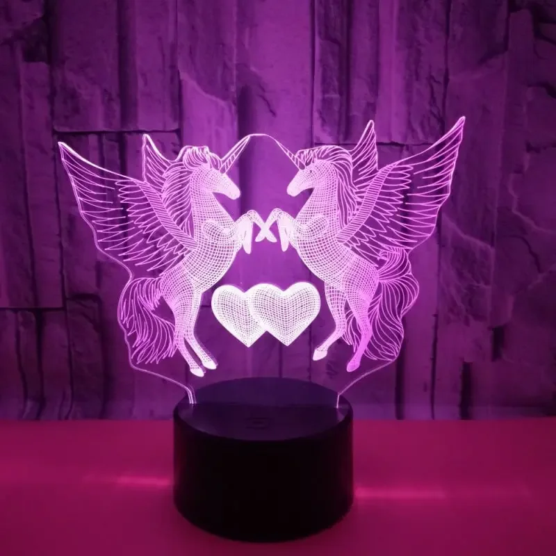 Enhjørninger og kærlighed 3D lampe. Unicorn Love. Farveskift mellem 7 farver. – dekorationslys — produktfoto