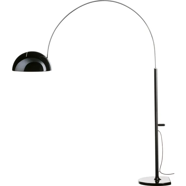 Oluce Coupé 3320R Sort – gulvlampe — produktfoto