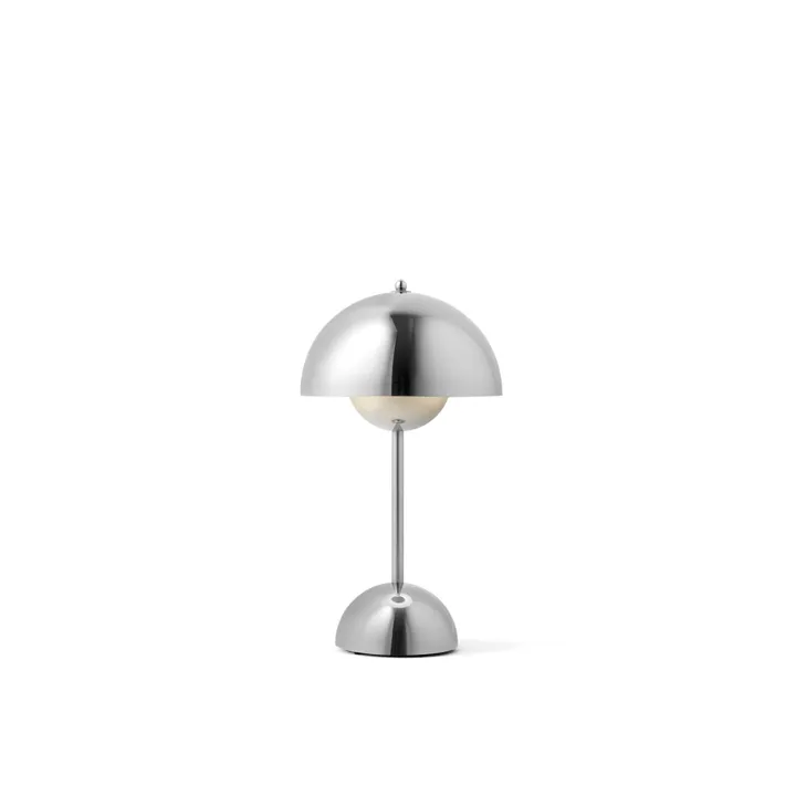 &Tradition Flowerpot VP9 Krom Belagt – transportabel bordlampe — produktfoto