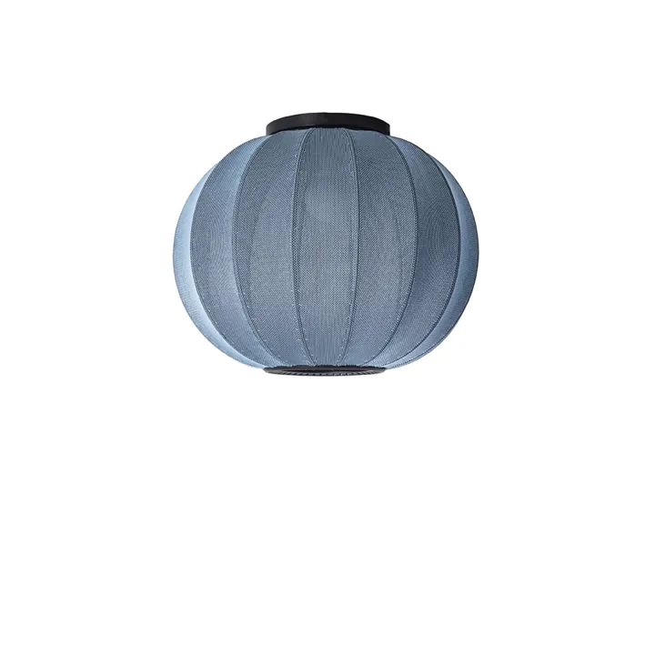 Made By Hand Knit-Wit Round Ø45 Blue Stone – loftlampe — produktfoto
