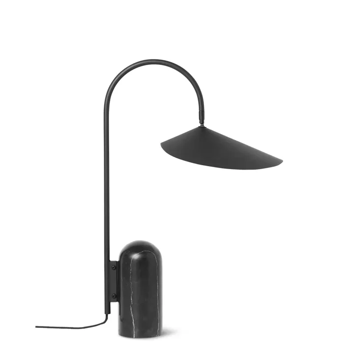 Ferm Living Arum Sort – bordlampe — produktfoto