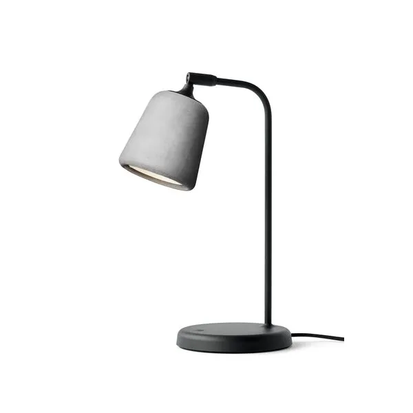 New Works Material Lysegrå Beton – bordlampe — produktfoto