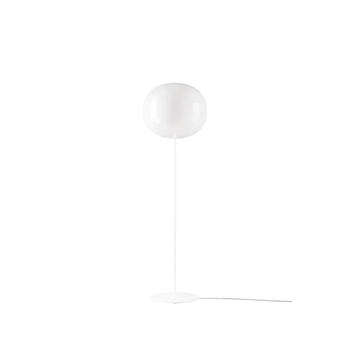 Lodes Volum 42 Kort Glossy White – gulvlampe — produktfoto