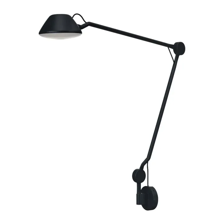 Fritz Hansen AQ01 Sort Fritz Hansen – væglampe — produktfoto