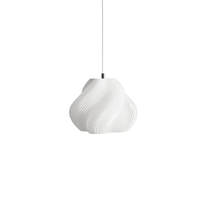 Créme Atelier Crème Atelier Soft Serve 01 Messing – pendel — produktfoto