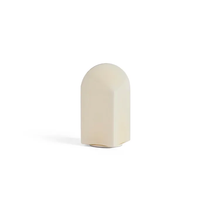 HAY Parade 240 Shell White – transportabel bordlampe — produktfoto
