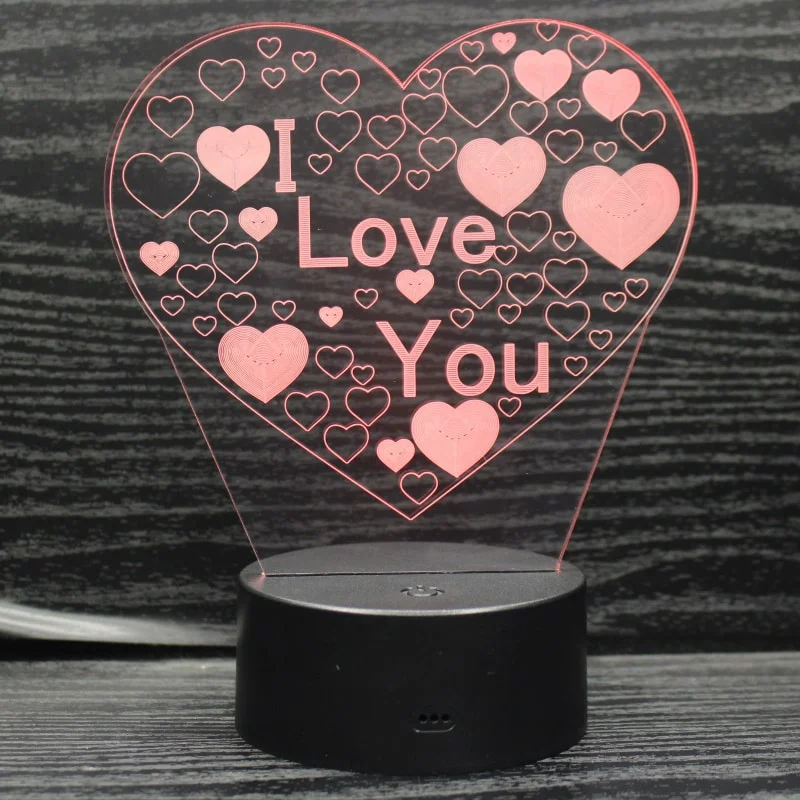 I Love You 3D lampe med masser af hjerter. Farveskift mellem 7 farver. — produktfoto