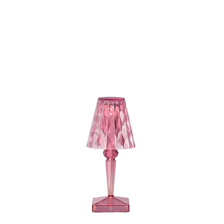 Kartell BATTERY Pastel Pink – transportabel bordlampe — produktfoto