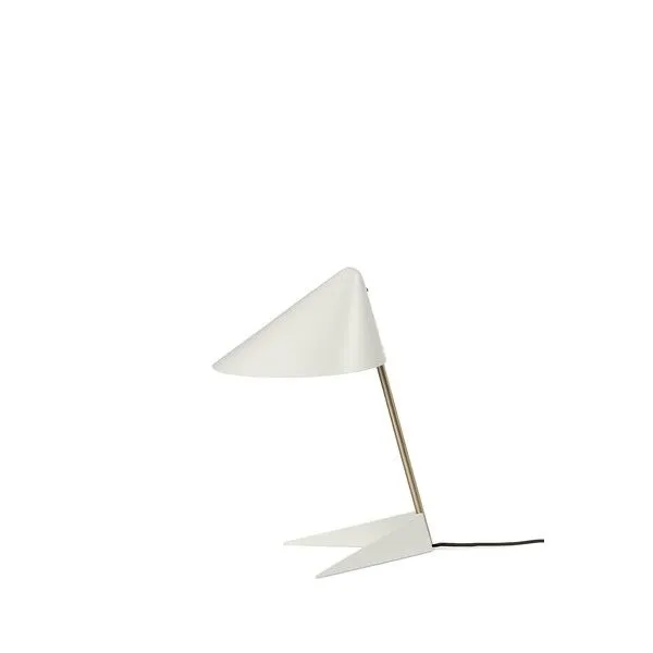 Warm Nordic Ambience Varm Hvid/ Messing – bordlampe — produktfoto