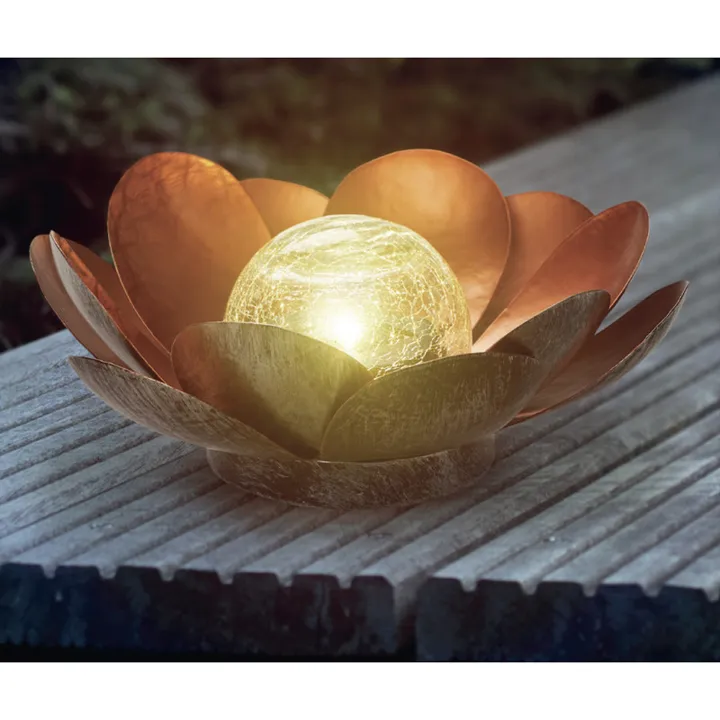 Veli Line Lotus solcelle – udendørslampe — produktfoto