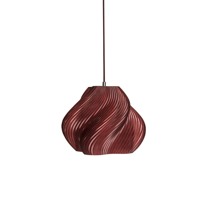 Créme Atelier Crème Atelier Soft Serve 03 Cherry/Krom – pendel — produktfoto