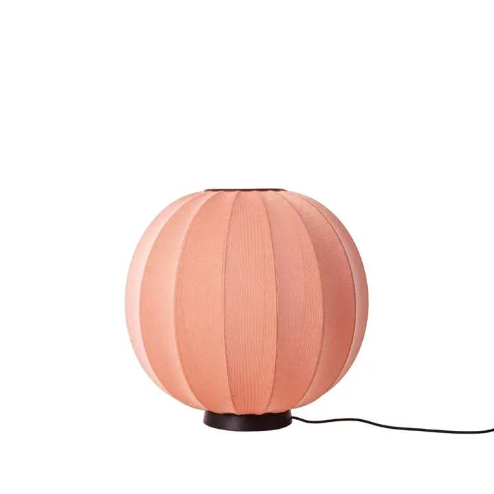 Made By Hand Knit-Wit 60 Round Coral – gulvlampe — produktfoto