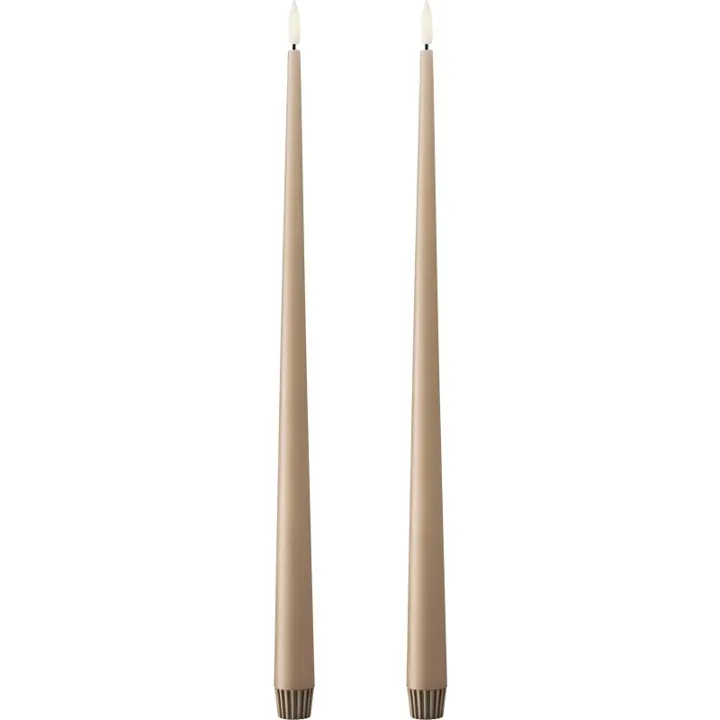 ester & erik LED kronelys, 40 cm, lysebrun, 2-pak – LED-stearinlys — produktfoto