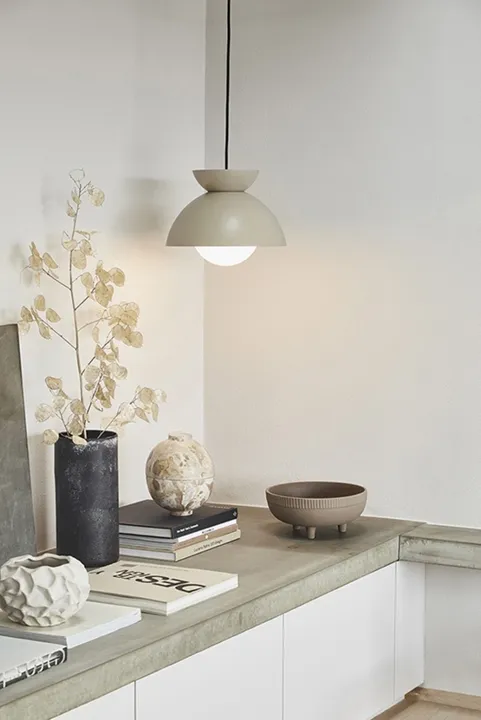 Frandsen Lighting Butterfly Ø29, mat tan grey – pendel — produktfoto