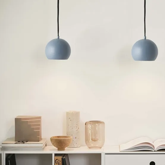 Frandsen Lighting Ball Ø18, mat citadel blue – pendel — produktfoto