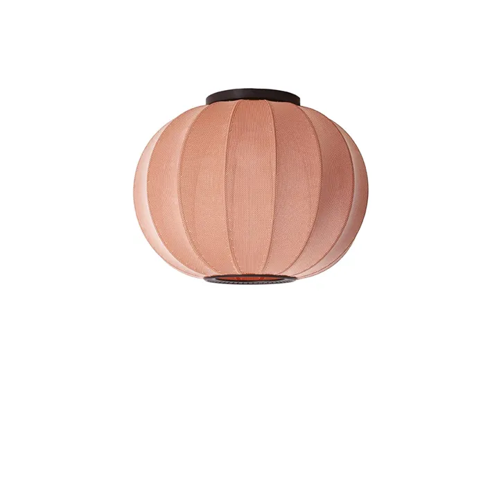 Made By Hand Knit-Wit Round Ø45 Coral – loftlampe — produktfoto